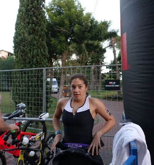 Ekranların atarlı yüzü Nevşin Mengü'nün bir de bu haline bakın! - Resim: 3