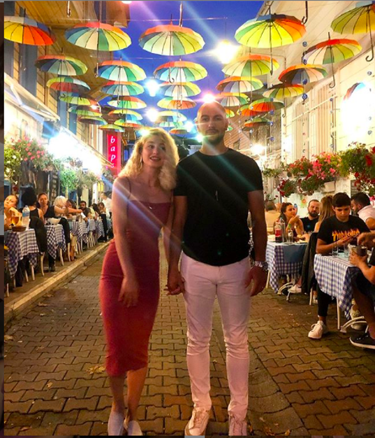 Survivor Makbule Karabudak kimdir mesleği ne spor eğitmeni eşi kimdir? - Resim: 1