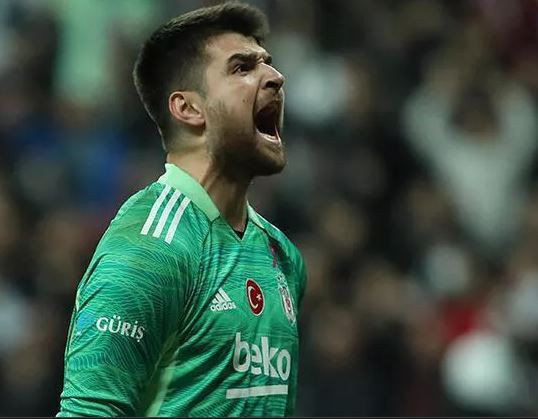 Beşiktaş'ta bir ayrılık daha! Ersin Destanoğlu da gidiyor - Resim: 1