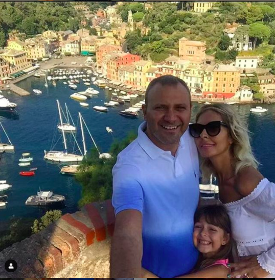 Hülya Seloni kimdir kaç yaşında evli mi eşi kimdi? - Resim: 0