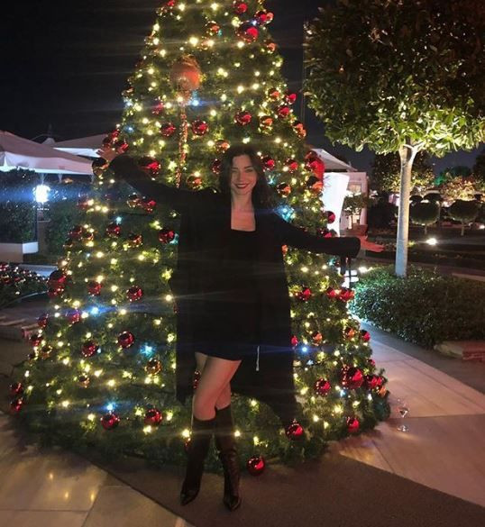 Merve Boluğur evde karantina günlerinde üniversiteye hazırlanıyor! - Resim: 4