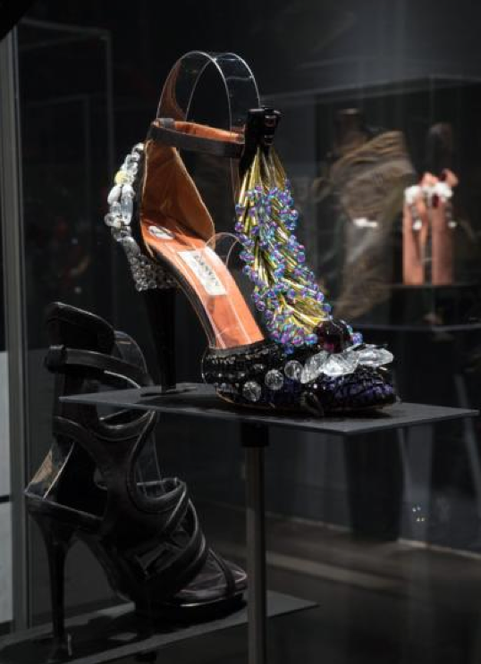 Bunları giymek cesaret ister! - Resim: 4