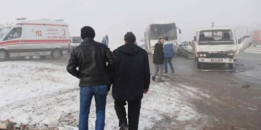 Zincirleme kazada can pazarı - Resim: 4