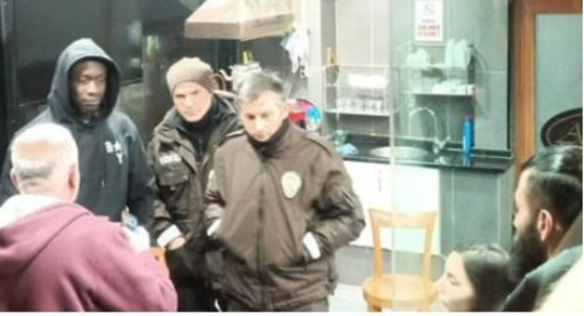 Mbaye Diagne'ye hırsızlık suçlaması! Hakkında zorla getirilme kararı çıktı - Resim: 1