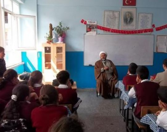 Caferi imam okulda ders verdi - Resim: 3