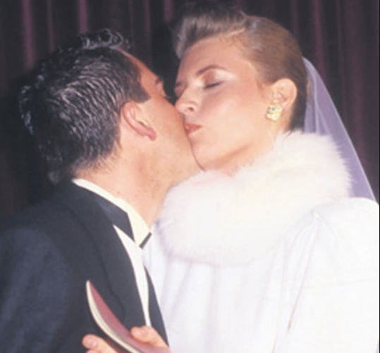 İlker İnanoğlu 30 yaş küçük sevgilisiyle yakalandı Annebel'in cesur pozları olay - Resim: 4