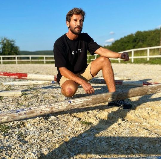 Survivor Adem kendini daha fazla tutamadı: Nisa Bölükbaşı hakkındaki o şeyi itiraf etti! - Resim: 1