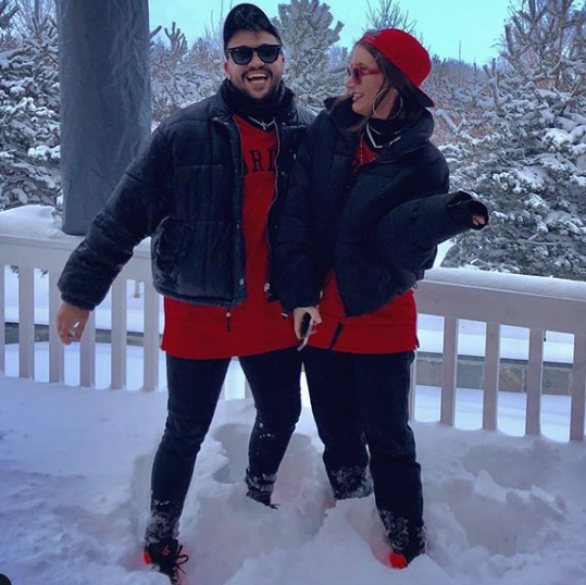 İrem Derici'nin bomba aşkı Survivor'da yarışan ünlü sanatçının kuzeni çıktı - Resim: 1