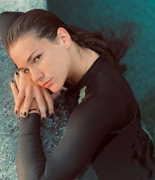 Survivor'da şampiyonluk için oy attırdılar! 'Faturaları ödeyeceyim' deyip ortadan kayboldu, ortalık fena halde karıştı! - Resim: 4