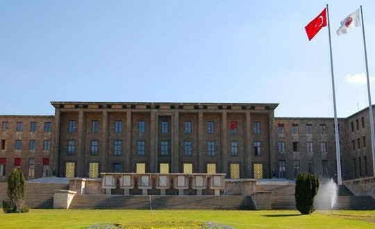 Meclis çalışanları kaç lira maaş alıyor? - Resim: 4