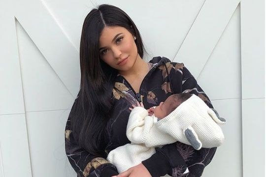 Kylie Jenner Instagram'dan öyle bir şey paylaştı ki  - Resim: 3