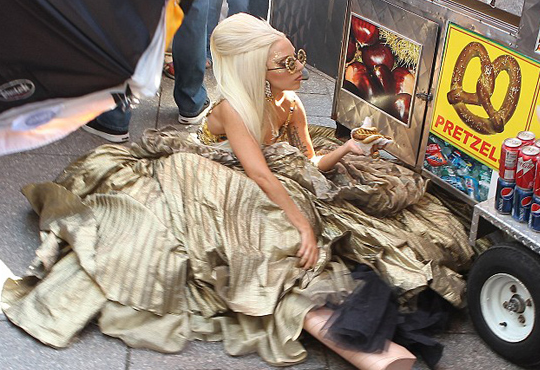 Bu nasıl ayakkabı Lady Gaga! - Resim: 3