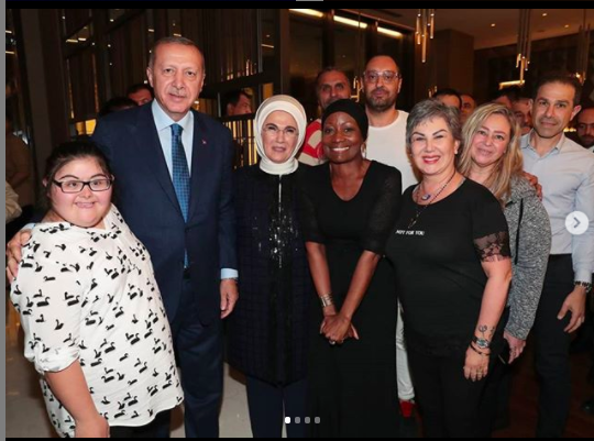 Della Miles Türkiye için bağış yaptı! Kimdir bu ABD'li şarkıcı Müslüman olmuştu - Resim: 1