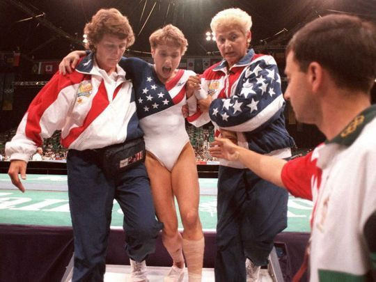 Ünlü doktora cinsel istismar suçundan 60 yıl hapis! - Resim: 1