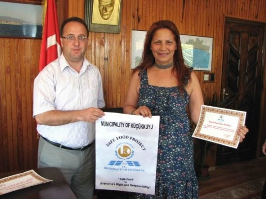 Tayfun Talipoğlu nereli eşi ve oğlu kimdir karısı Işık ile... - Resim: 2