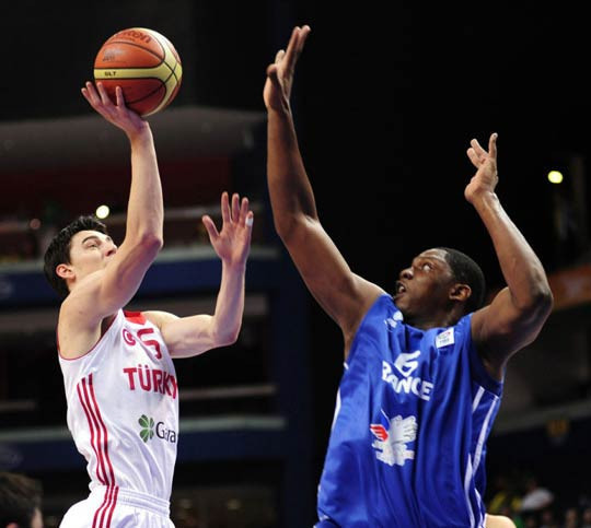 12 Dev Adam Fransa'ya boyun eğdi - Resim: 2