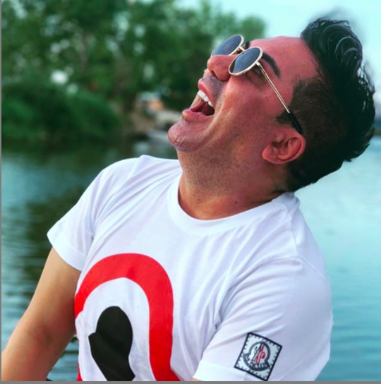 Murat Övünç sevgilisi kim ne iş yapıyor evli mi? - Resim: 2