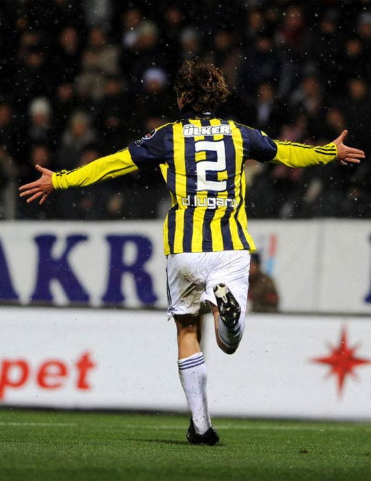 Fenerbahçe yine zirvede - Resim: 1