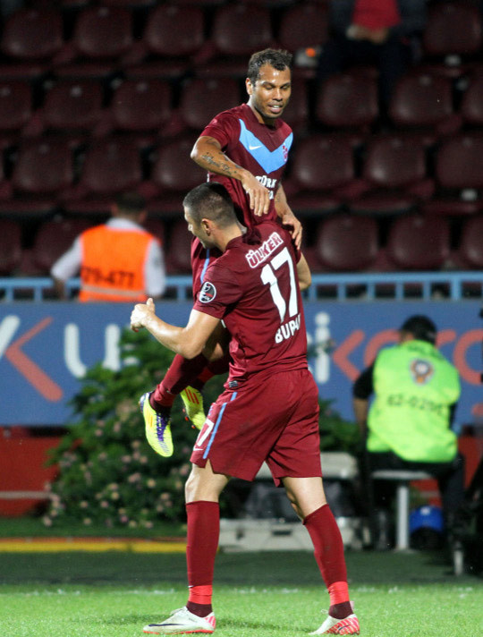 Trabzon'un yüzü Burak ile güldü - Resim: 4