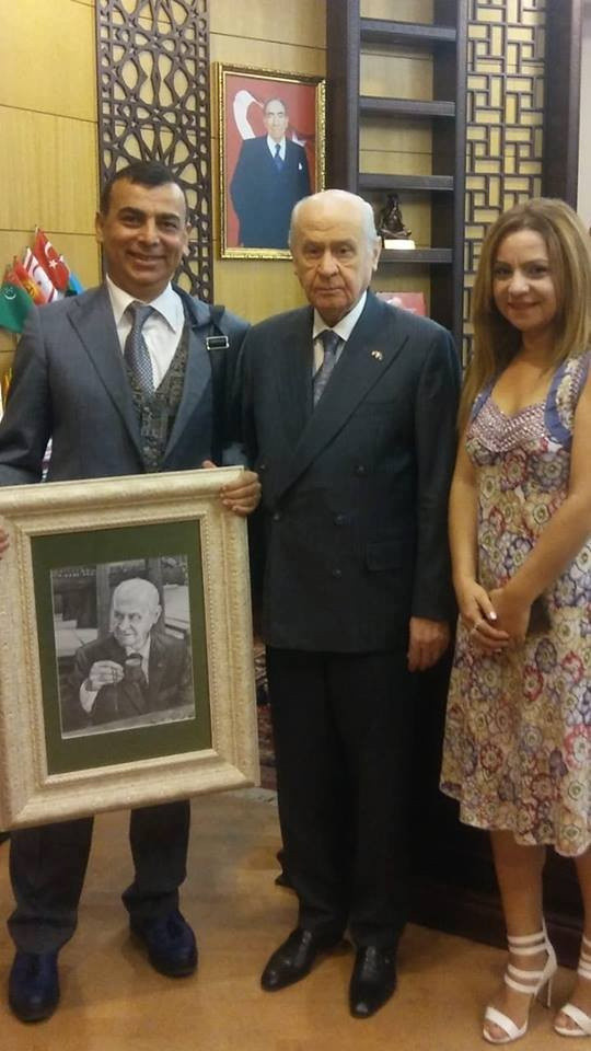 Devlet Bahçeli'nin liderliği kitap oldu Ege'li akademisyenler yazdı - Resim: 1