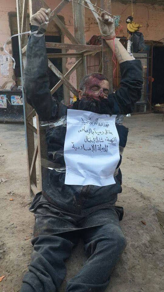 IŞİD´den korkunç katliam! (+18) - Resim: 1