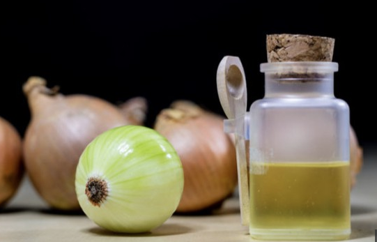 Soğan suyunun hiç bilmediğiniz 7 faydası! Saç derilerini... - Resim: 2