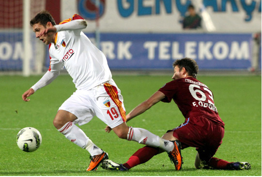 Avni Aker'de kıran kırana maç - Resim: 1