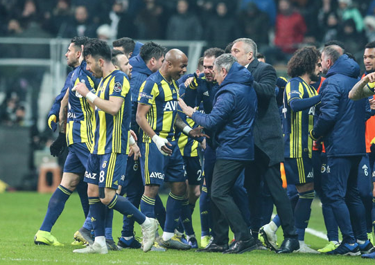 Fenerbahçe Kulubü'nde büyük operasyon! 9 isim yolcu - Resim: 2