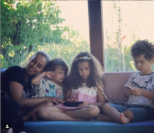 Niran Ünsal evlilikleri kaç kere evlendi kızının babası kimdir? - Resim: 0