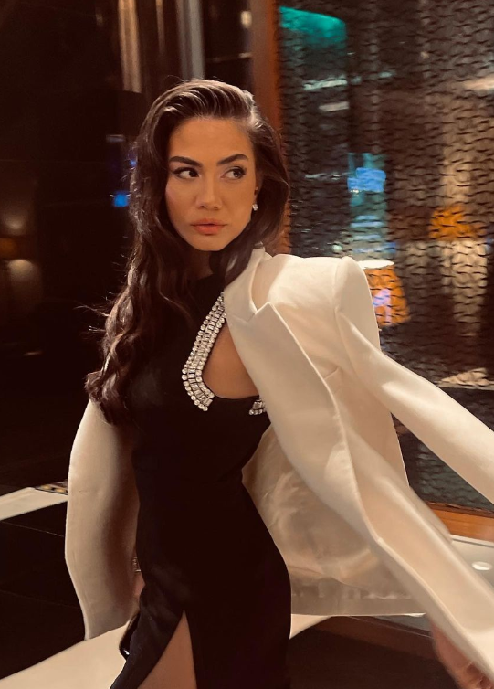 Evlilikleri çok konuşulmuştu Oğuzhan Koç'la tartışan Demet Özdemir evi terk etti! Bomba iddia... - Resim: 3