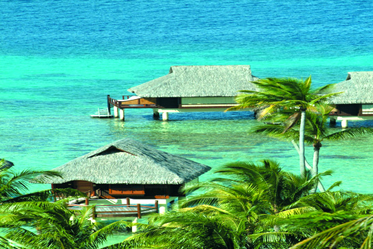 Su üstünde yüzen oteller! - Resim: 3