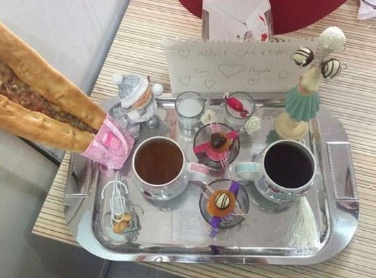 Gelinlerin son çılgınlığı bisküviyi kurdeleye sardılar! - Resim: 2