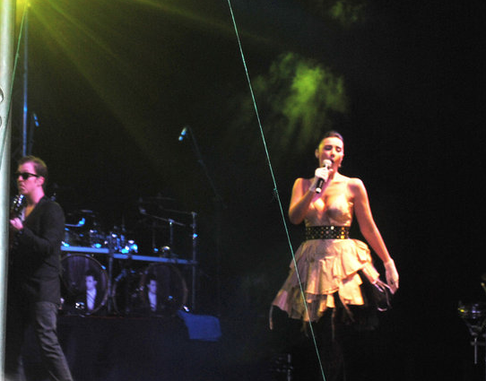 Sıla hayranları yağmur çamur dinlemedi - Resim: 4