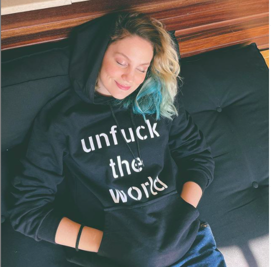 Yeni Bergen Farah Zeynep Abdullah kilo aldı diyenlere kapak yaptı - Resim: 1