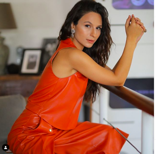 Yatağa girdi poz verdi Bir Zamanlar Çukurova'nın Saniye'si instagramı yıktı - Resim: 4