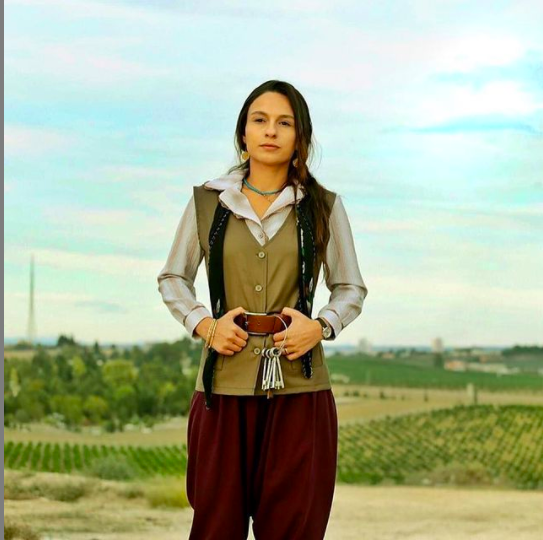 ATV'nin Bir Zamanlar Çukurova'sındaki Saniye yoğun bakımda durumu ağır! - Resim: 3