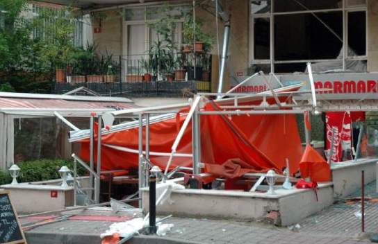 Kadıköy'de korkunç patlama - Resim: 4