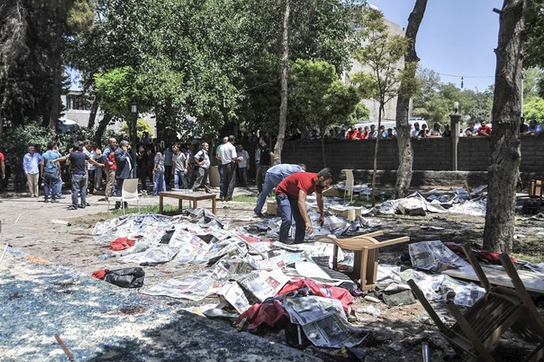 Suruç patlamadan kurtuldu yaşadığı dehşeti anlattı - Resim: 3