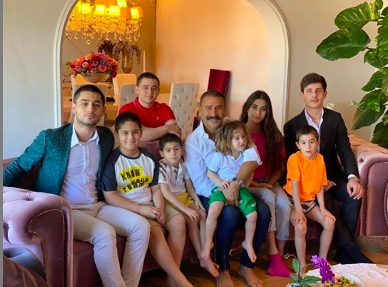 4 bin suç duyurusu! 9 çocuklu İzzet Yıldızhan'dan 'asla affetmeyeceğim, çok ayıp değil mi?' isyanı - Resim: 1