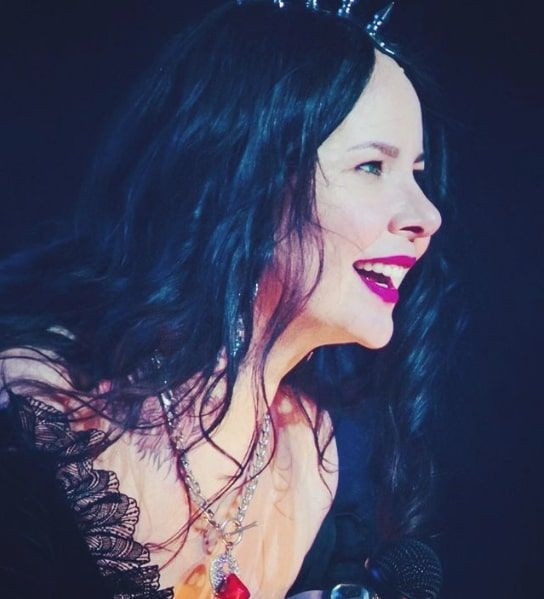 Ağır makyaj rafa kalktı Şebnem Ferah en doğal haliyle paylaştı yorum yağdı - Resim: 4