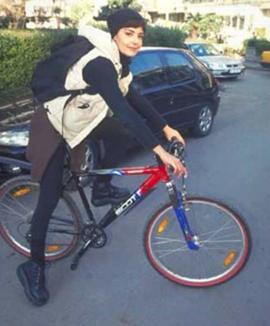 90'ların en çok konuşulan mankeniydi! Son hali olay - Resim: 3