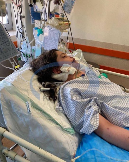 İran'da ahlak polisinin gözaltına aldığı genç kız komaya girip öldü! Tepkiler çığ gibi - Resim: 3