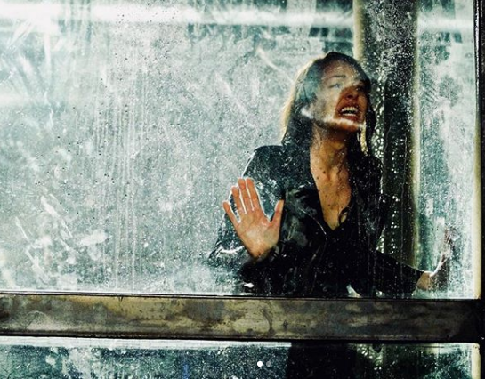 Dilan Çiçek Deniz Cannes Film Festivali için Fransa'da Cannes pozu gecikmedi - Resim: 1