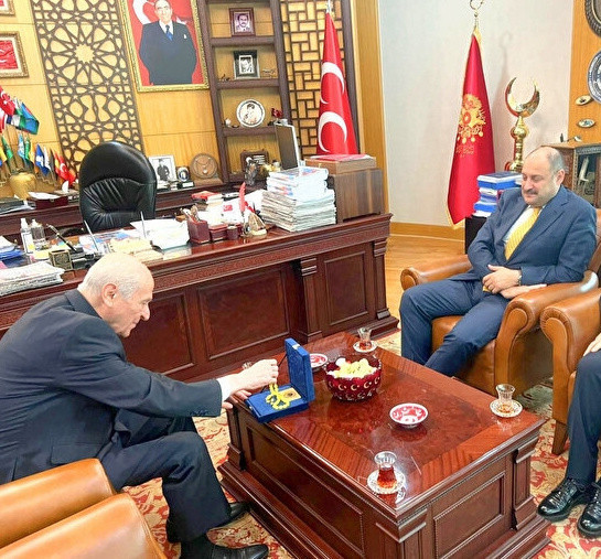 Mehmet Kasım Gülpınar'dan Bahçeli'ye ziyaret - Resim: 0