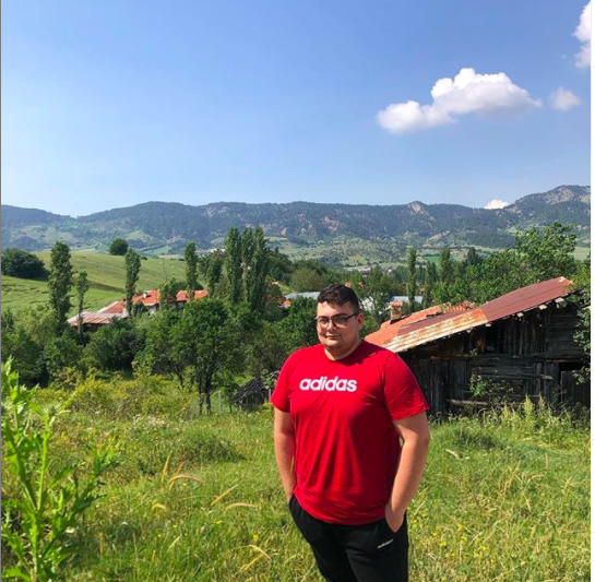 Eray Aksungur nereli yaşı kaç Masterchef Eray ailesi - Resim: 0