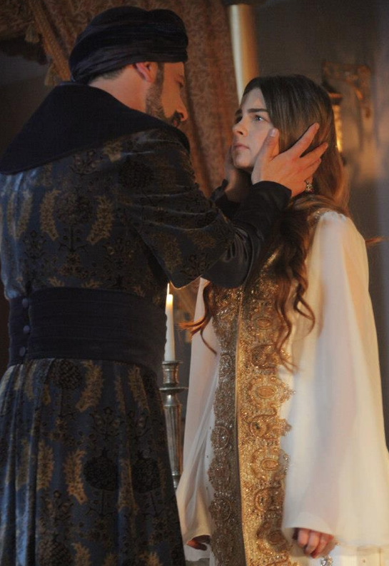 Muhteşem'den görülmemiş kareler! - Resim: 3