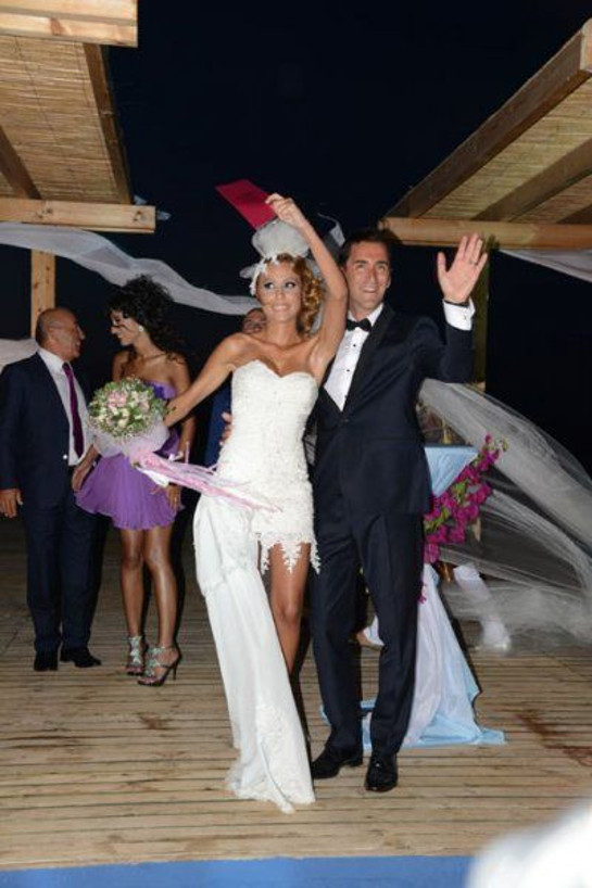 Bekir Aksoy'un oğlu Emir'in annesi kim neden boşandılar? - Resim: 0