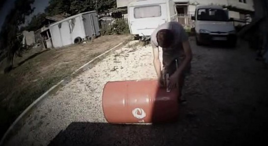 Basit ve kullanışlı... Bakın boş varilden ne yaptı! - Resim: 1