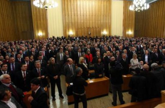 CHP grubu ayakta - Resim: 1