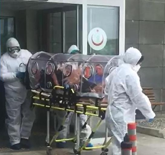 2 ilden koronavirüs haberi geldi Türkiye alarmda! Umreyle ilgili yeni karar - Resim: 2